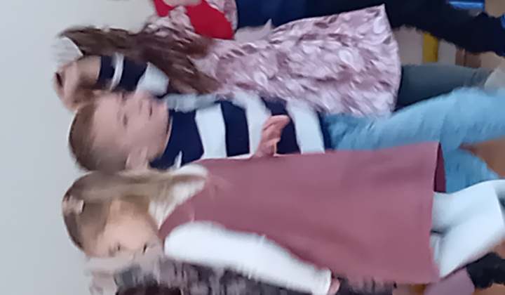 Posedenie pre starších - október 2025